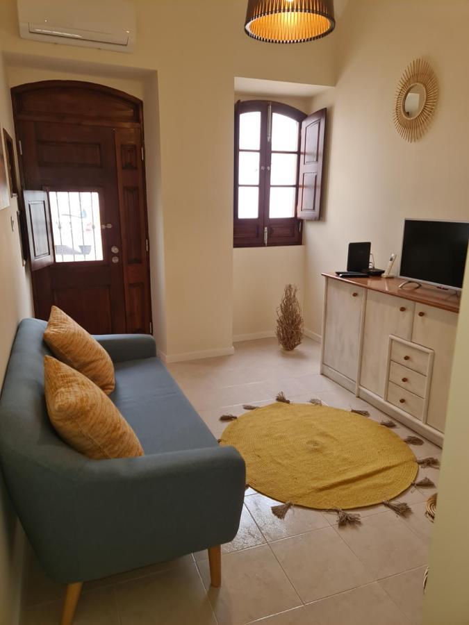 Different House Holidays Fuzeta Bagian luar foto